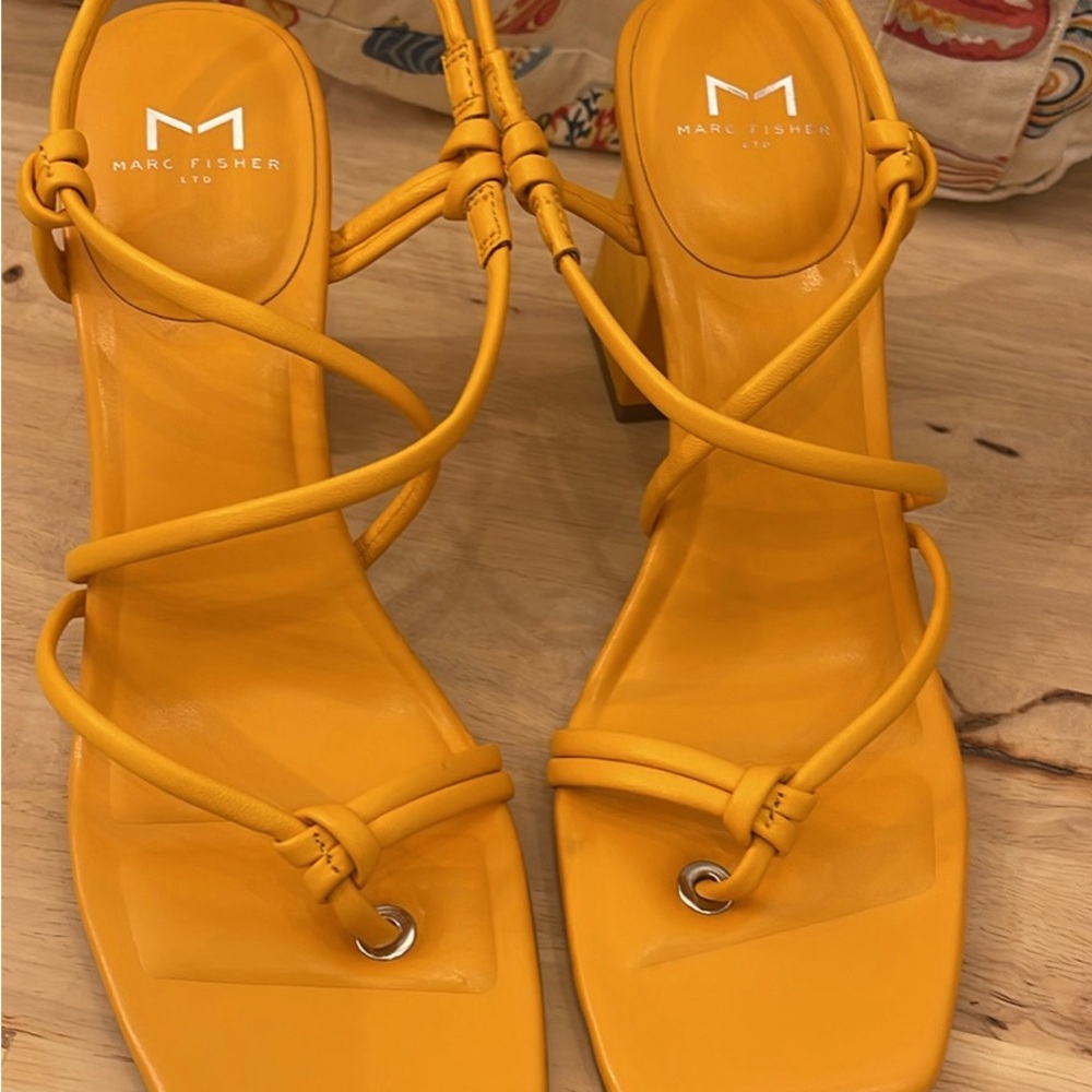 Marc Fisher Women’s orange block heel